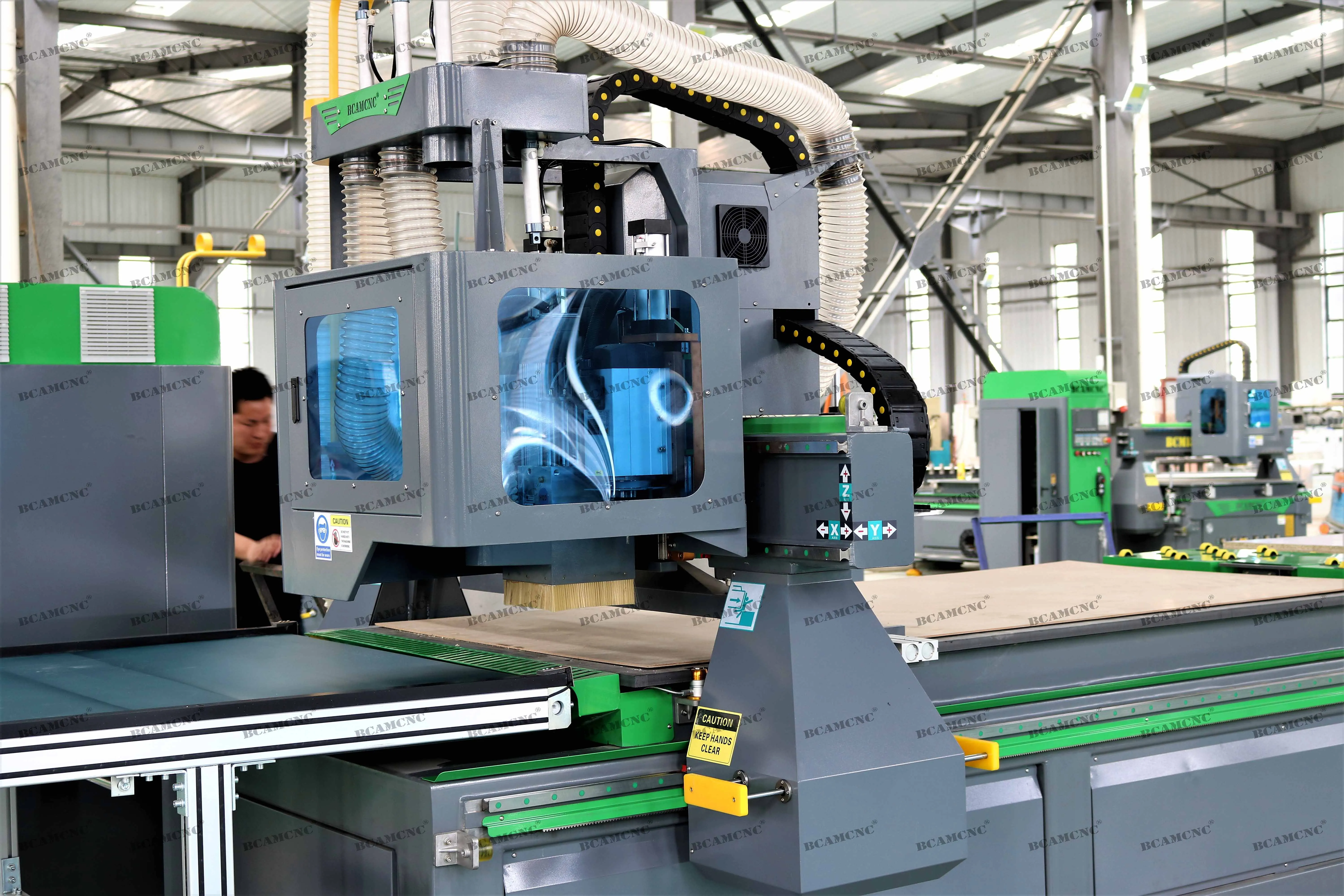 Wooden door design Machinery Auto loading unloading Woodworking Nesting router machine for cabinet Wood price |