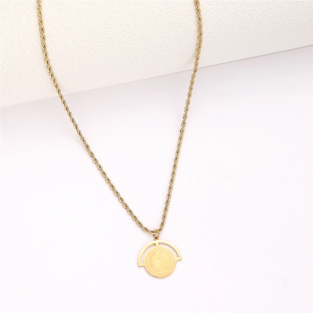 LUIZADA 2022 Jul hot selling accessory wedding jewelry set for women celestial body Cock coin Stainless steel Necklace Earrings |