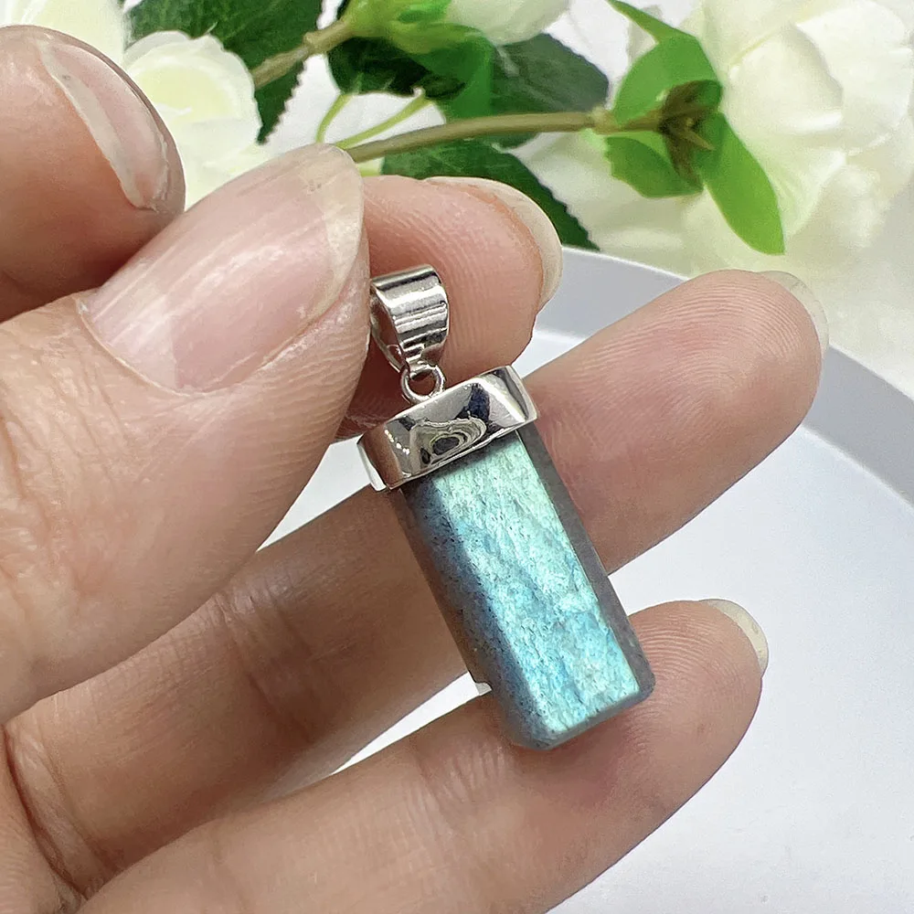 

Natural High Quality Labradorite Pendant Healing Crystal Stone Ornament Or DIY Pendant For Home Decor