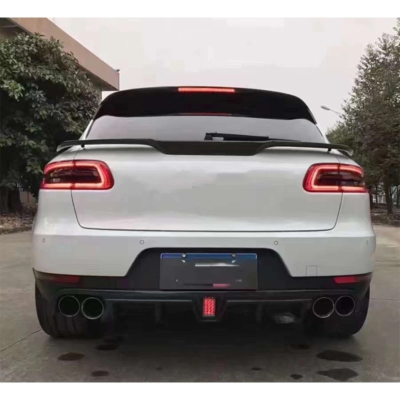 Диффузор для заднего бампера автомобиля из углеродного волокна Porsche Macan