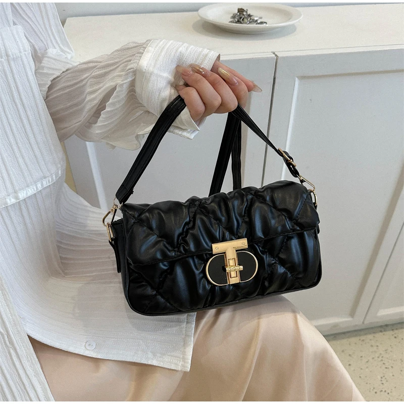 

Luxury Designer Shoulder Bag 2023 Rhombus Handbag Leather Phone Purse Casual Classic Crossbody Bag Cloud Pleated Underarm Bag