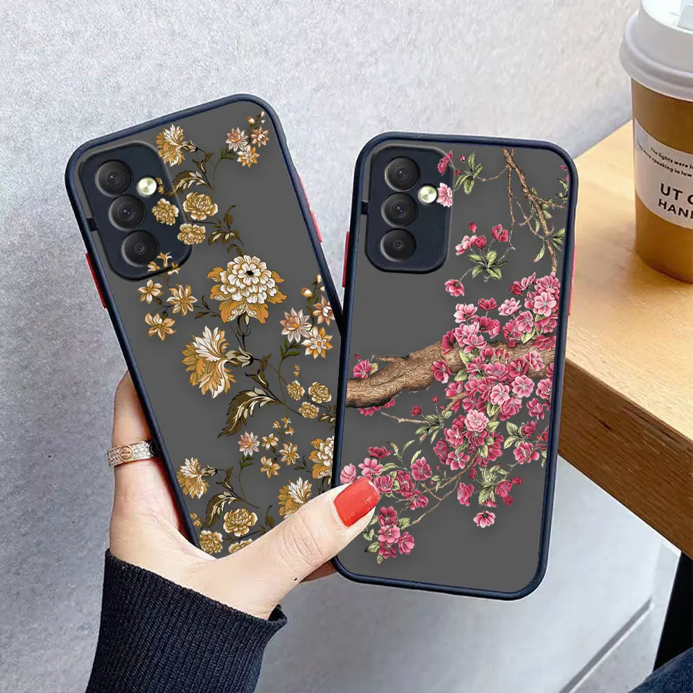 

Lovely Vintage Leaves Flower Matte Case for Samsung Galaxy M62 M53 M52 M51 M33 M32 M31 M30S M23 M20 M10 J8 J7 J6 J5 Case Funda
