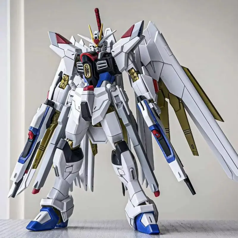 Фото Горячее высокое качество Strike Freedom Soar High Gloss Spraying Hg 1/144 Сборка Модель Комплект Фигурки Детская Игрушка Настольный Орнамент Игрушка №1
