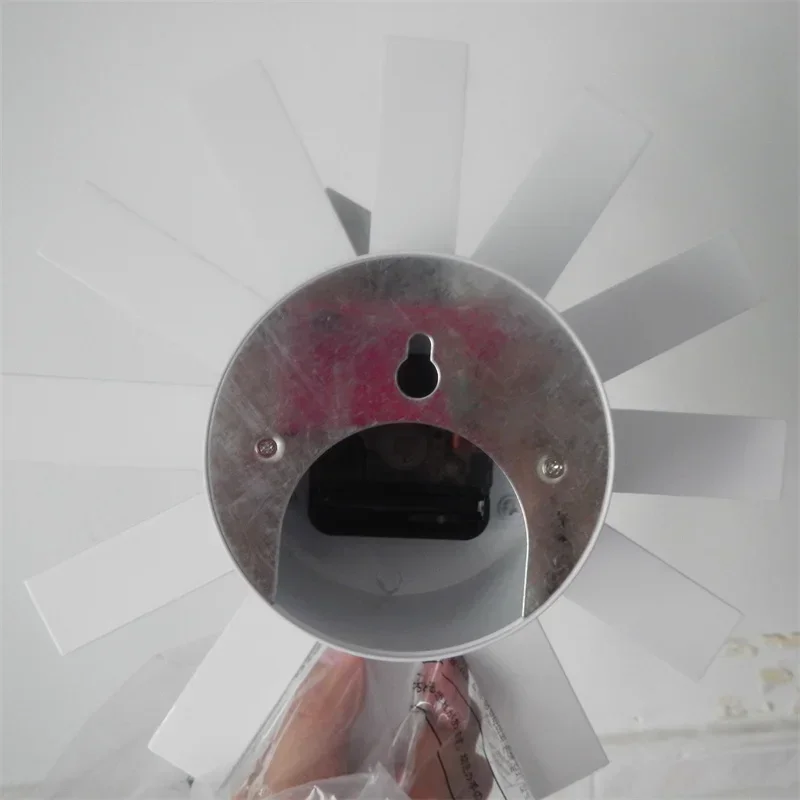 Настенные часы со звездочкой в скандинавском стиле металлические маленькие