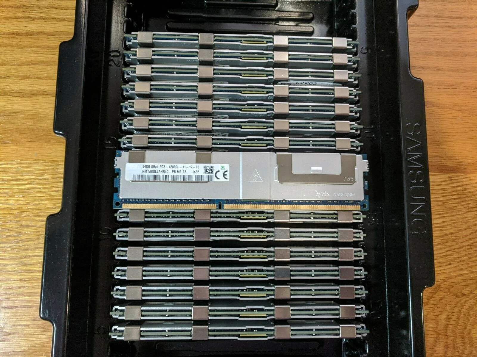 

RAM 64G 8RX4 PC3-12800L server memory DDR3 1600 REG ECC