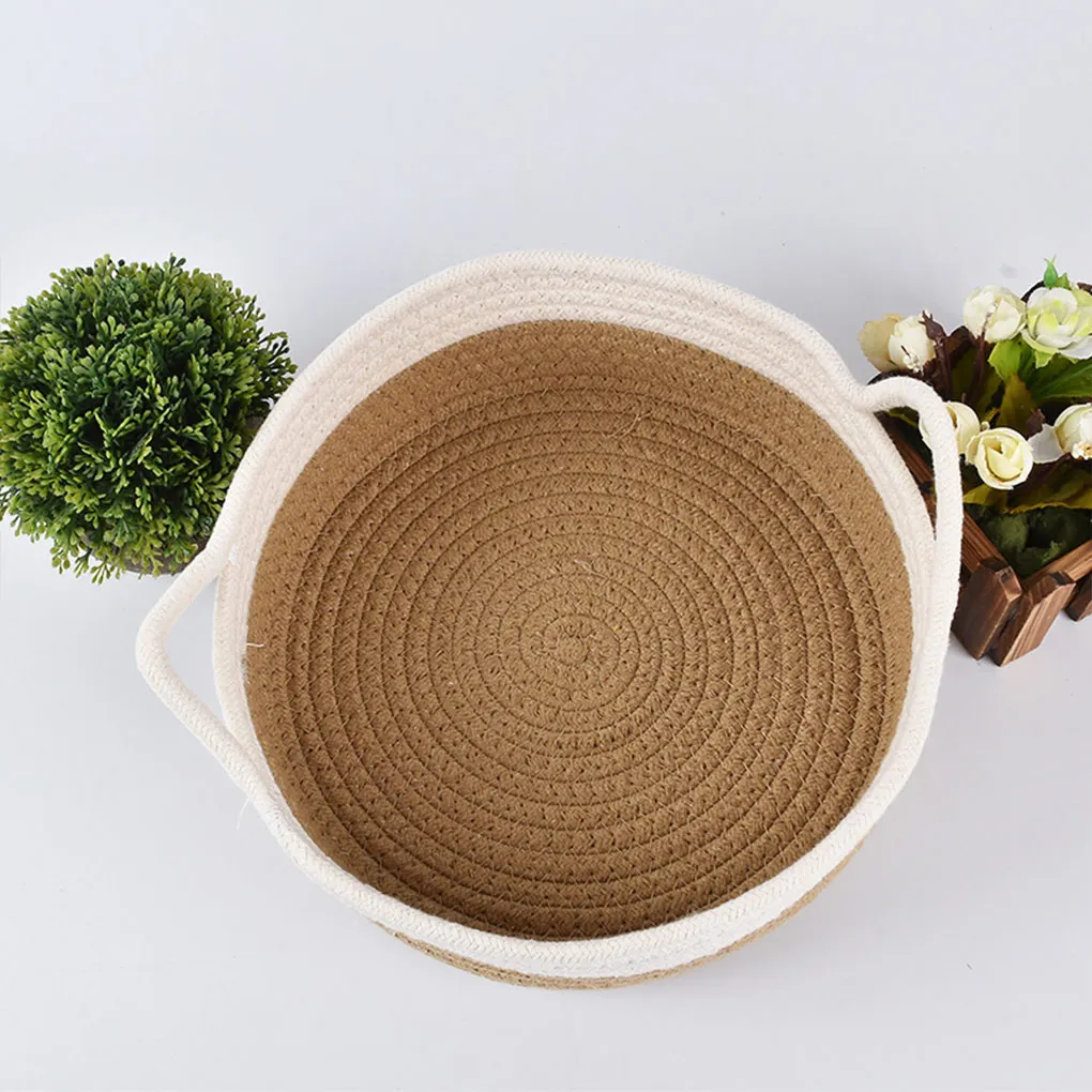 

Круглый фотоорганайзер для оформления рабочего стола в отеле