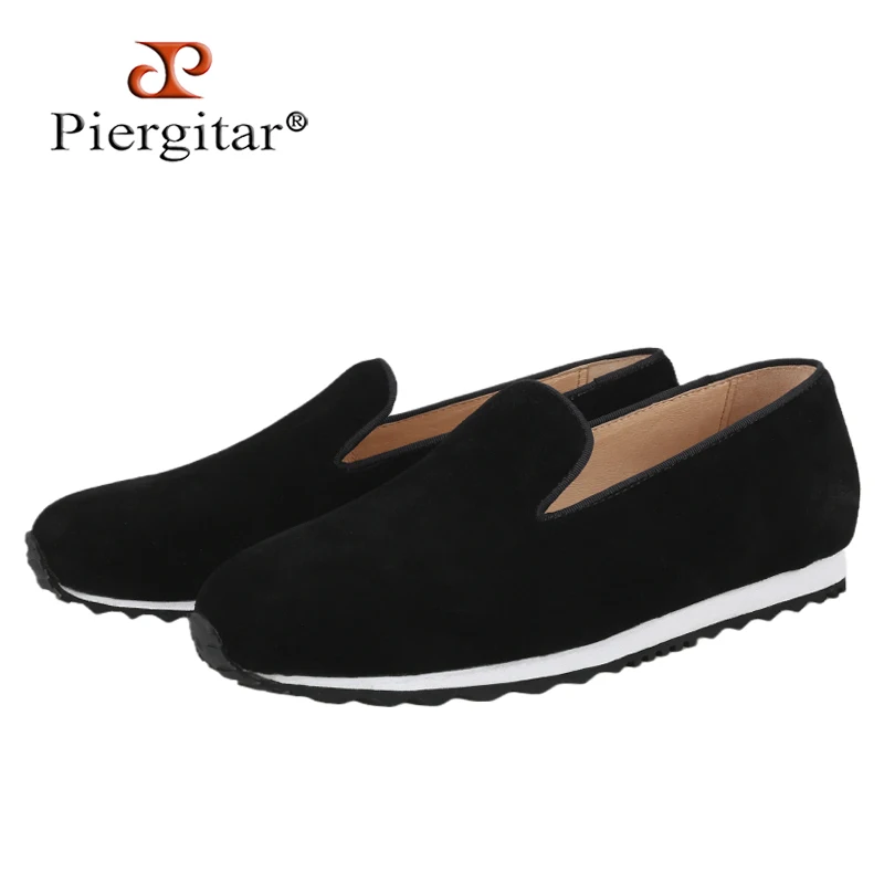 

Piergitar Cow Suede Slip-On Active Men Sneakers Handcrafted Classic Men's Casual Shoes Black/White Mixed Rubber Sports Outsoles