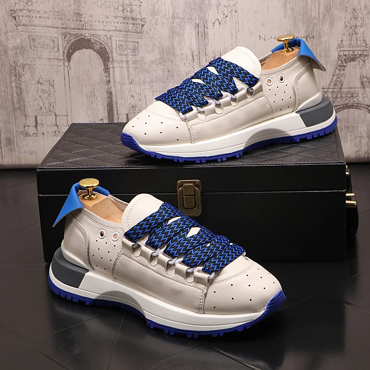 

top Fashion casual shoes: low shoes, lightweight Korean version, versatile board shoes, sports shoes, fashion color matching,