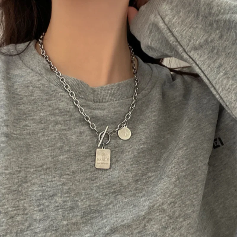 

Hip Hop Necklace Not Fade for Men Women Titanium Steel Coin Necklace Clavicle Jewelry Couple Gift Sweater Chain 2022 Fashion