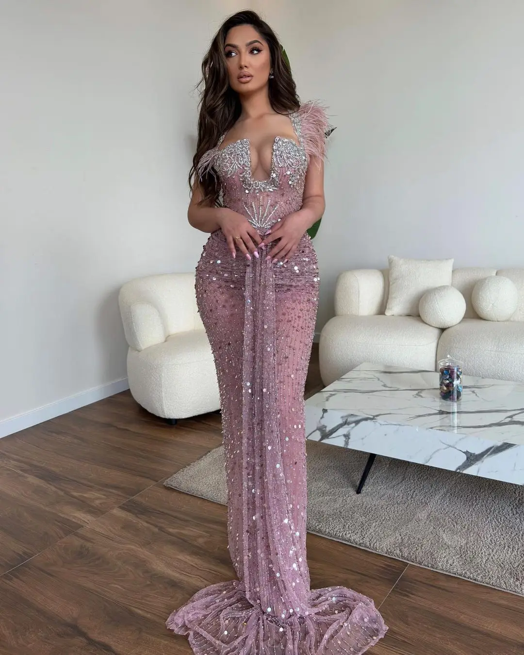 

VD Luxury Shinny Mermaid Prom Dresses Feathers Sexy Off Shoulder Pageant Party Women Wear Formal Banquet Evening Gowns