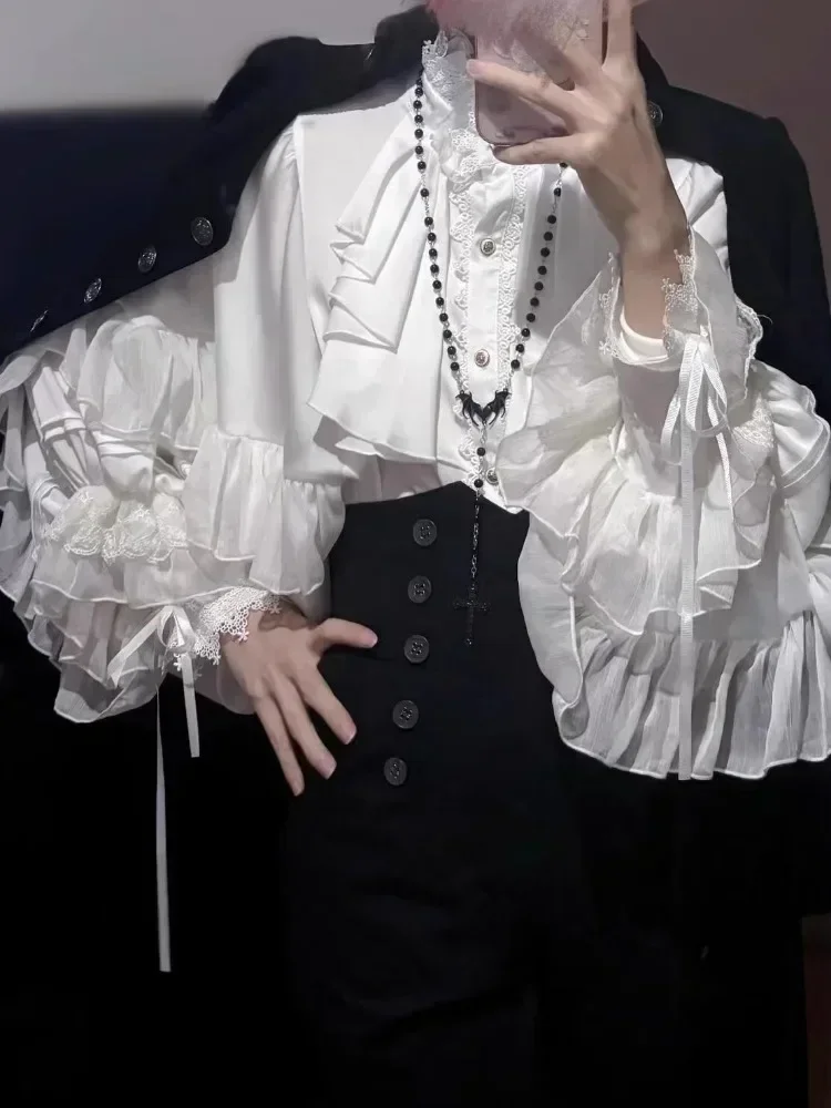 Рубашка женская с рукавами-фонариками и кружевом