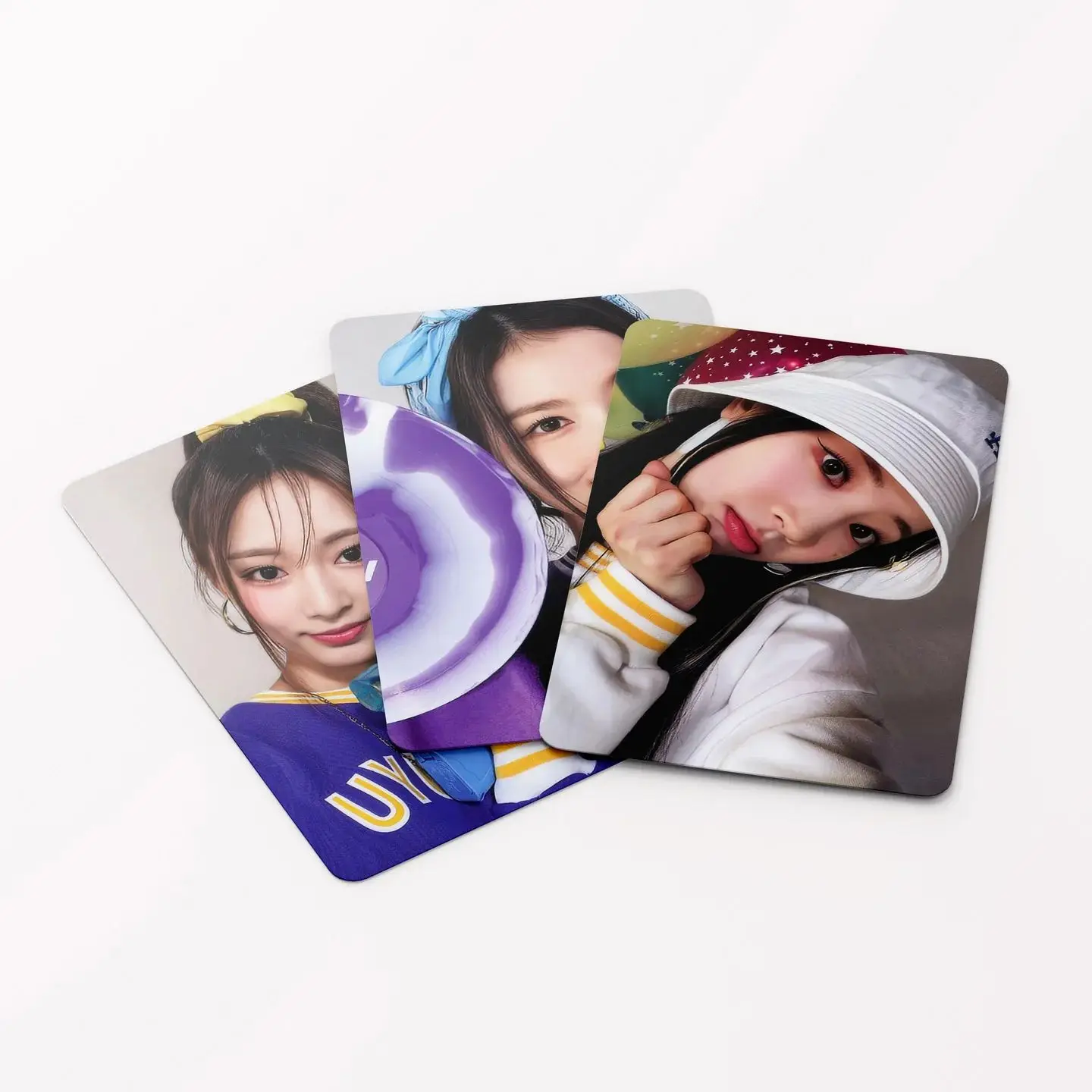 

55Pcs/Set Kpop Idol Twice Lomo Cards Photo New Album SEASON’S GREETINGS High Quality HD TWICE Collection Fans Gift Series