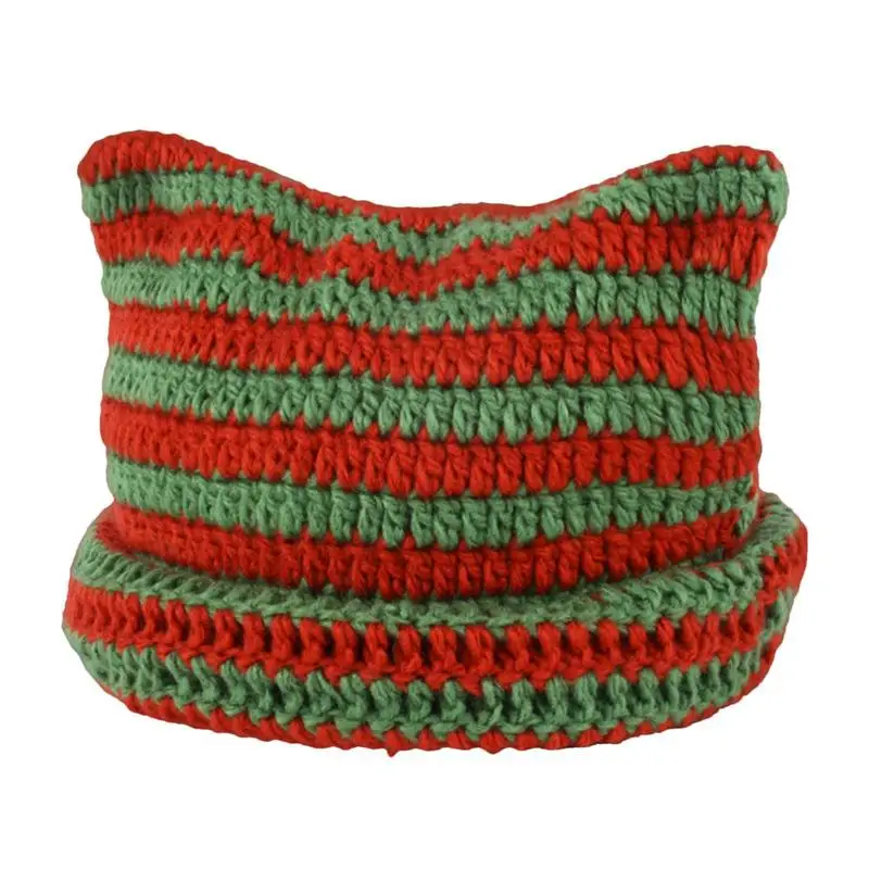 

Женская зимняя шапочка с кошачьими ушками