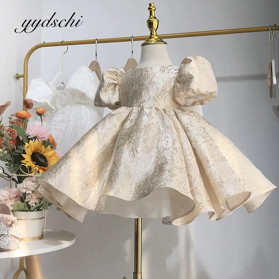 

2022 Champagne Flowers Girls Dresses Back Bow Short Sleeves Ball Gowns O-Neck Birthday Party Puffy Dress Vestidos De Novia