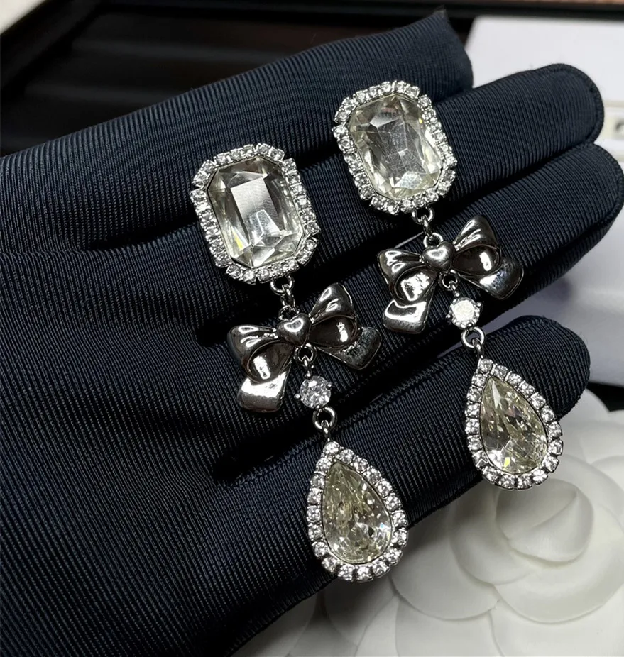 

Bowknot water drop full diamond earrings, exquisite texture earrings