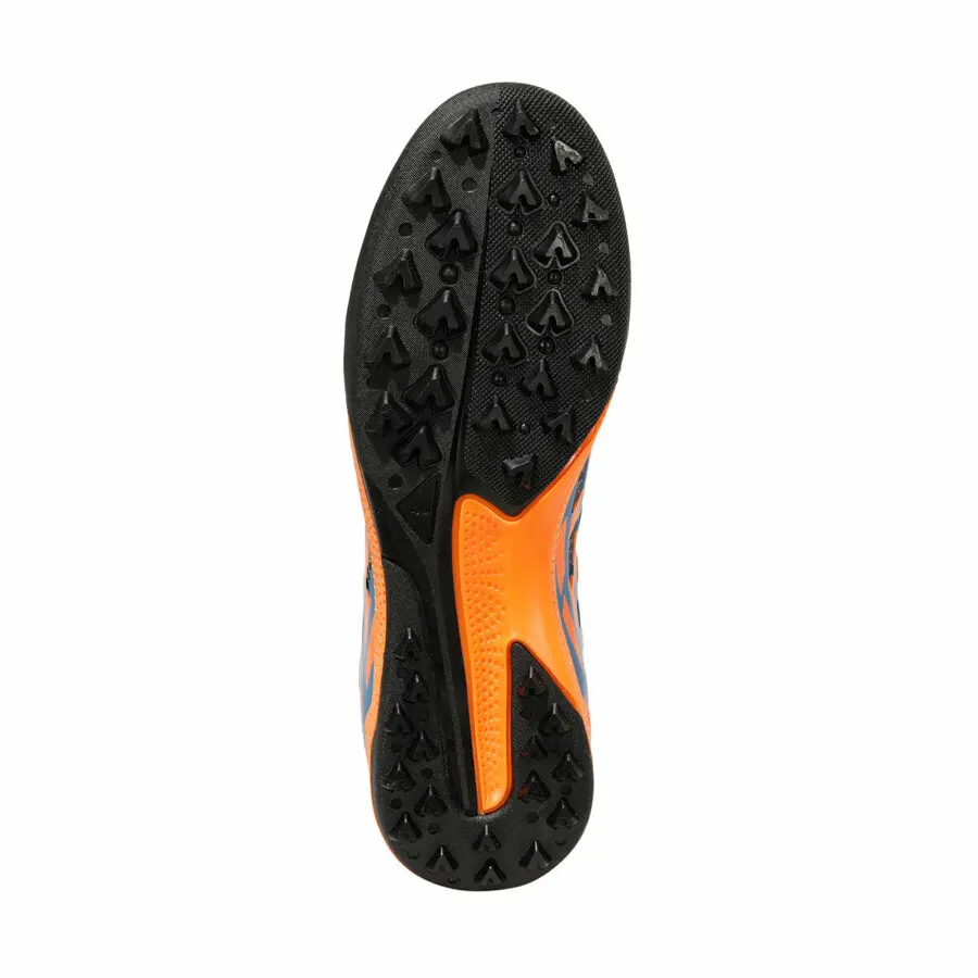 

Football Boots Kinetix