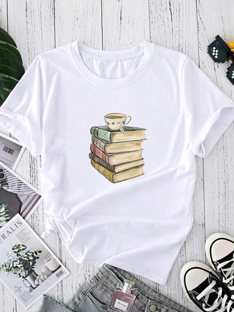 

Летняя одежда, женская футболка с графическим принтом, модная трендовая Повседневная футболка с коротким рукавом и принтом бабочки и любви, новые футболки, женская одежда