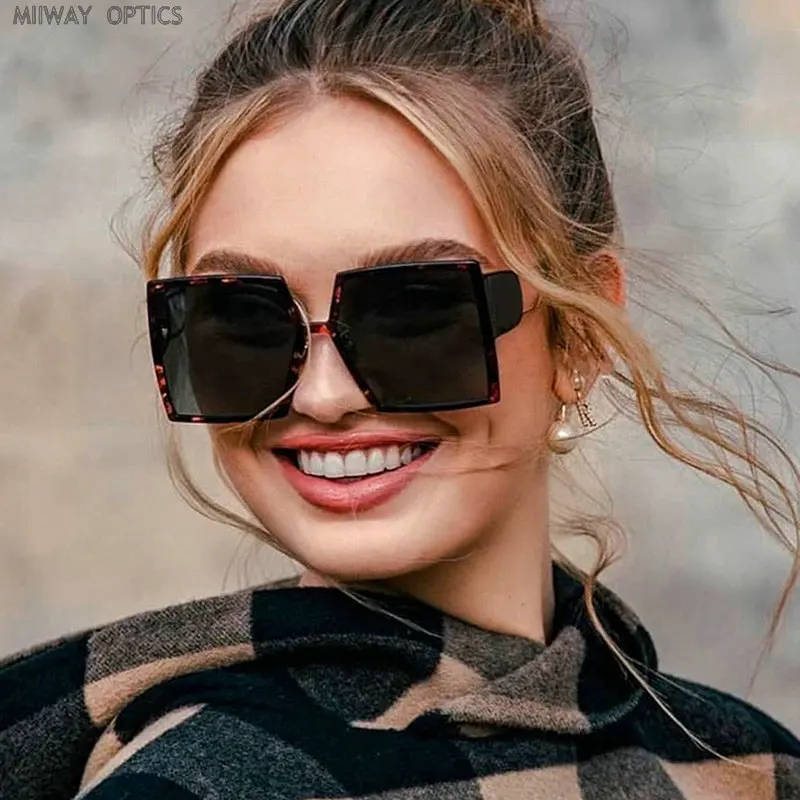 

Retro oversized square sunglasses women luxury brand big frame women's sunglasses black fashion sunglasses retro men's sglasses