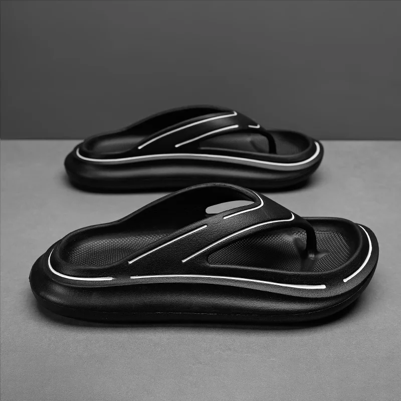 Unisex Thick Sole Slipper Couple Slipper Anti-Slip Waterproof Sandals Flip Flops Fashion Beach Sandals Women Men's Casual Shoes