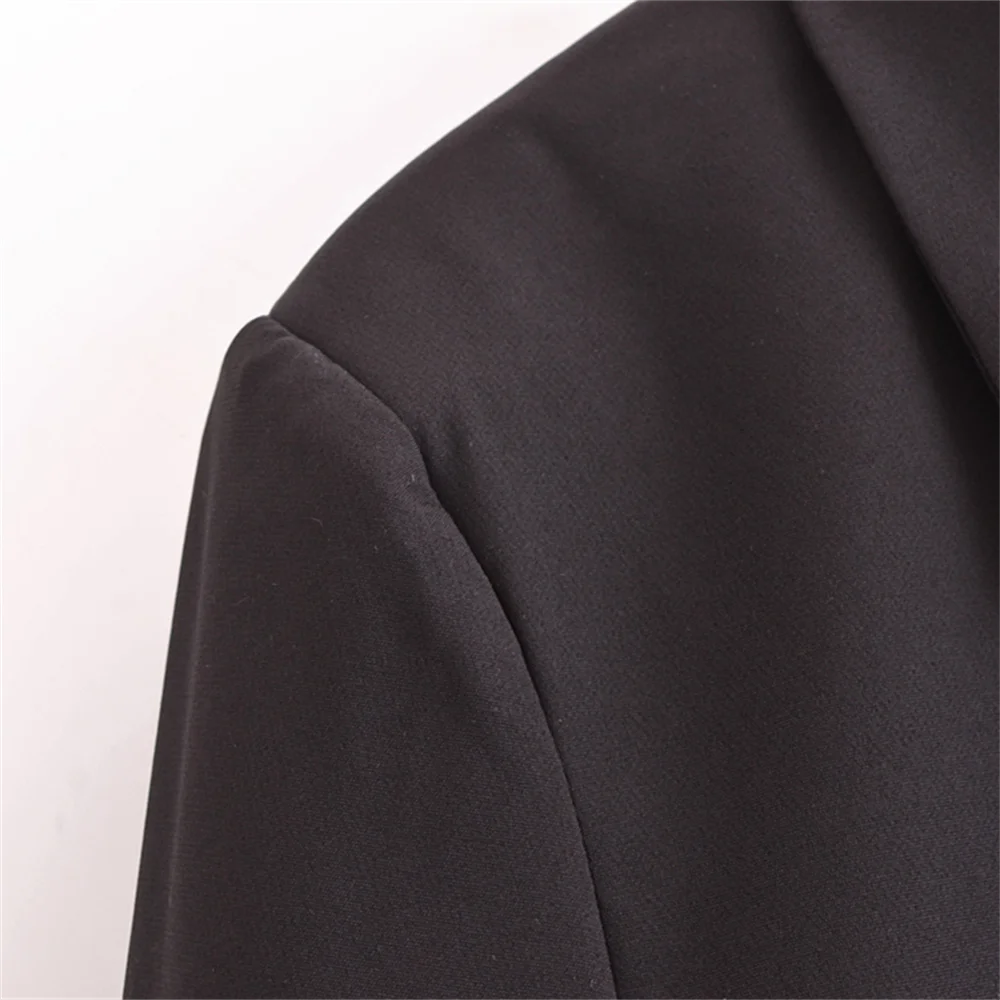 Женское однобортное пальто с длинным рукавом и откидным воротником