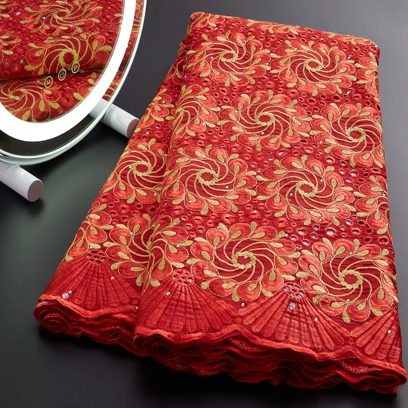 

Новейшая африканская сухая хлопчатобумажная кружевная ткань высокого качества красная Цветочная вышивка 2022 5 ярдов нигерийская швейцарская кружевная ткань для платья A2990