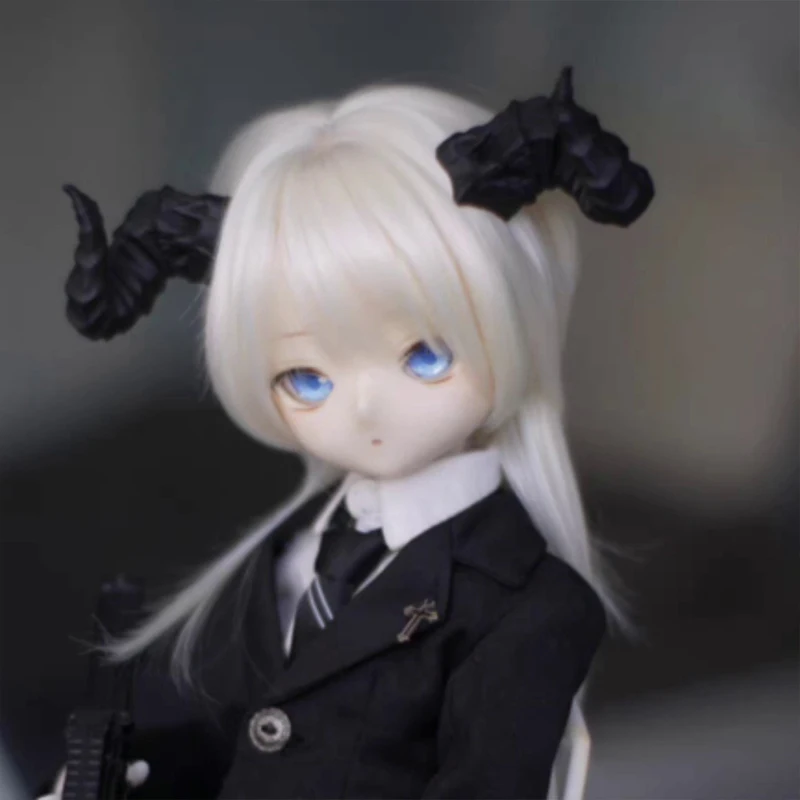 

BJD Doll Accessorie Wigs 1/3 1/4 1/6 Size Extra Soft Silk Wig Fashion Cool Unisex Short Hair Bangs Doll Wigs Girls Gifts