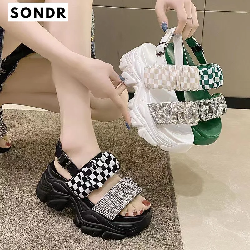 

Сандалии женские с массивной подошвой, модная повседневная свободная обувь для папы, высокие берцы с кристаллами, Корейская версия, лето 2022