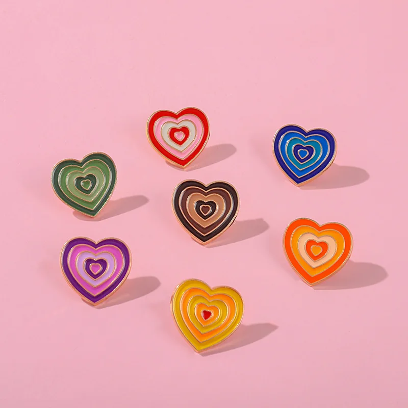 

Love Series Alloy Brooch Gradient Enamel Pins Heart Rainbow Brooch Lapel Badge Bag Fashion Jewelry Gift 7 Styles Fashion Cartoon