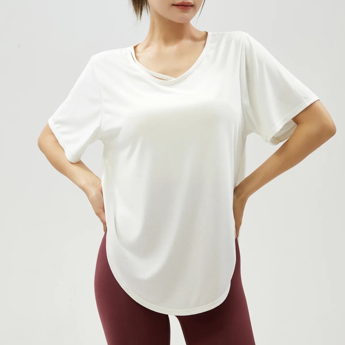 Lulu Loose Yoga Tops Women 's Sports Shirts Summer Quick Dry Breathable Short Sleeve T-shirt Fitness Running Sportswear Ladies