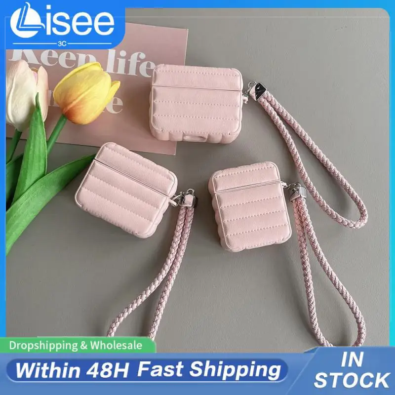 

Delicate Earphone Fashion Down Simple Soft Protective Case Consumer Electronics Comfortable Lanyard Leather Accessories