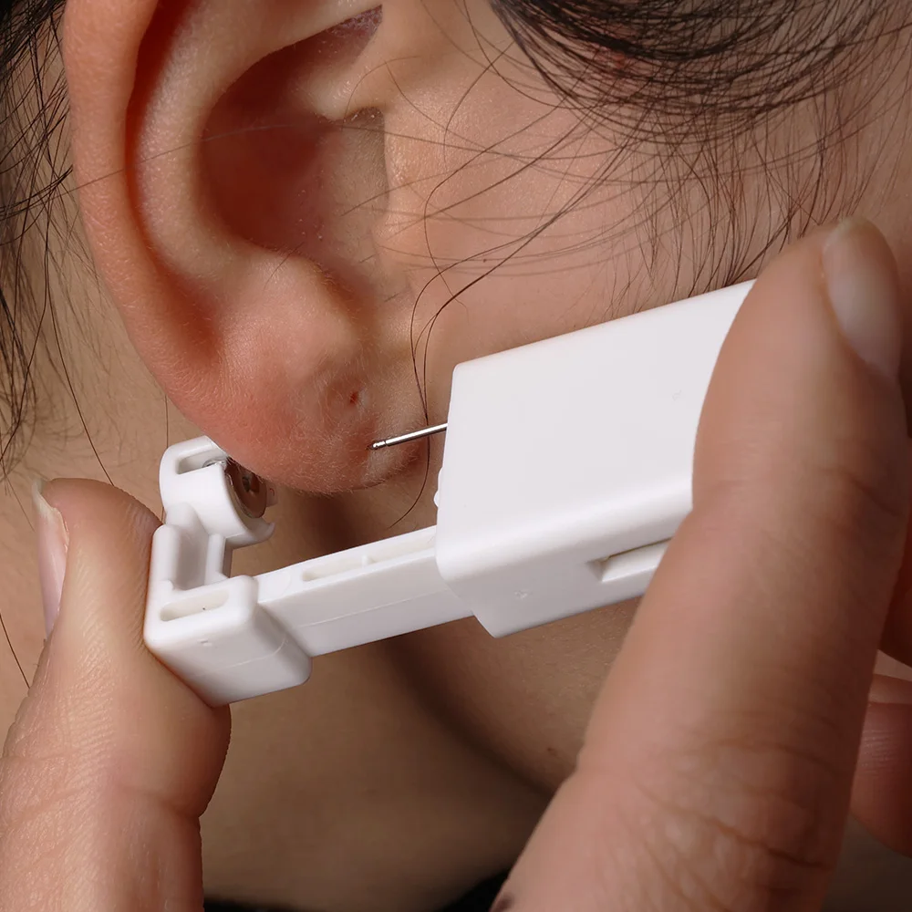 Disposable Painless Ear Piercing Gun Healthy Guns Sterile Puncture Tool Without Inflammation Ear Piercing Tools for Nose Lip