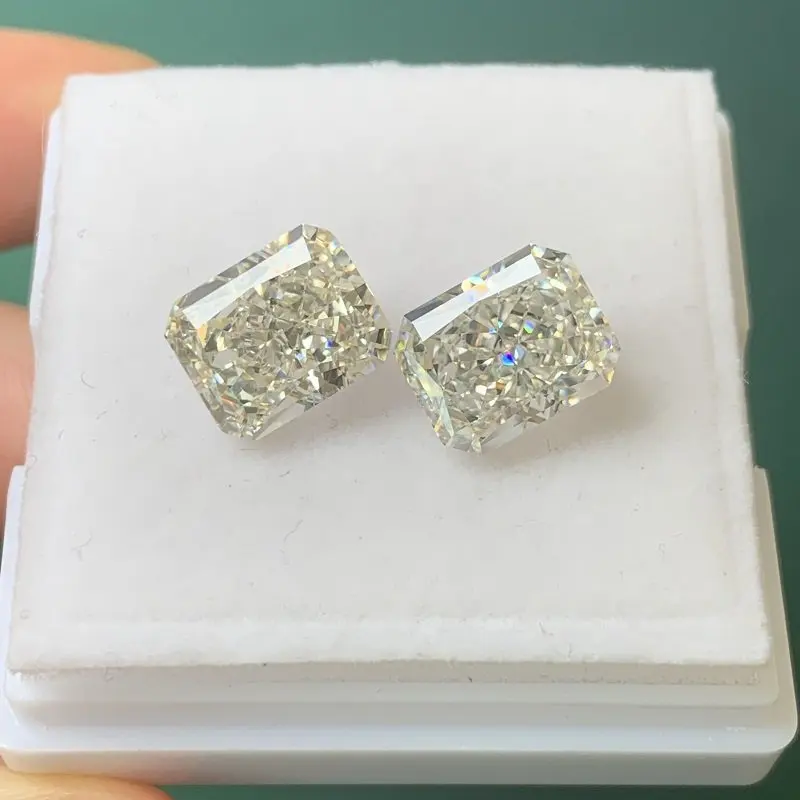

Pirmiana Popular Diamond G Color Cubic Zirconia Loose Stone Crushed Ice Radiant Cut Gemstone for Diy Jewelry Making