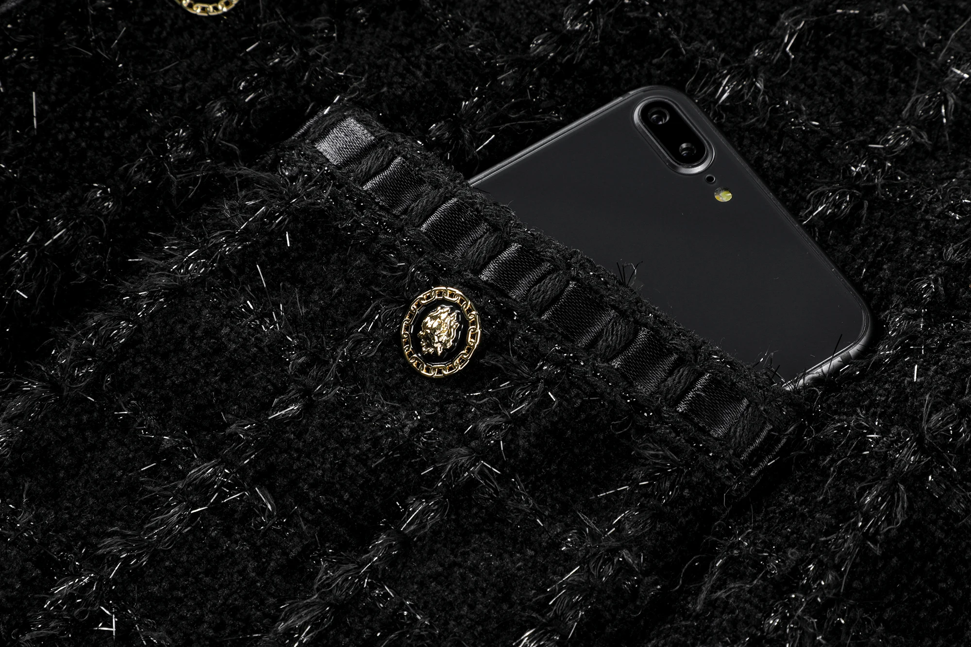 Xinmonlee черная высококачественная темпераментная изящная универсальная верхняя