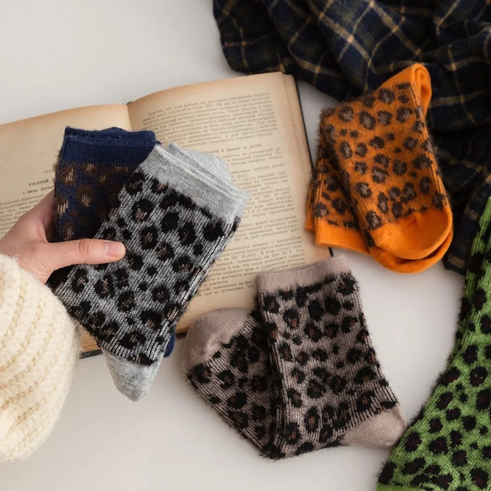 5 Pairs New British Style Leopard Print Imitation Mink Fleece Women Socks Fashion Colorful Warm Hairy Rabbit Wool Socks