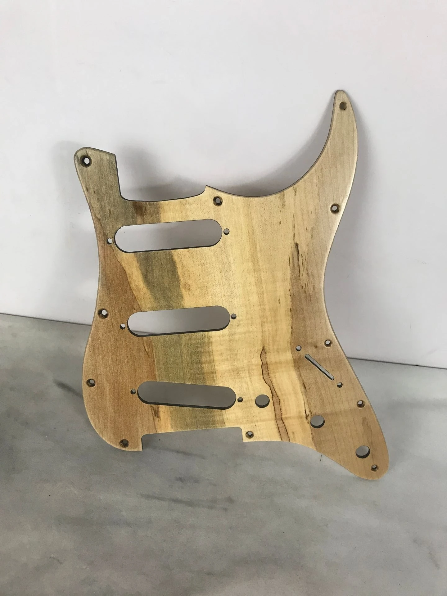 1 шт. высокое качество твердая Кленовая деревянная электрогитара Pickguard S T Стиль 11