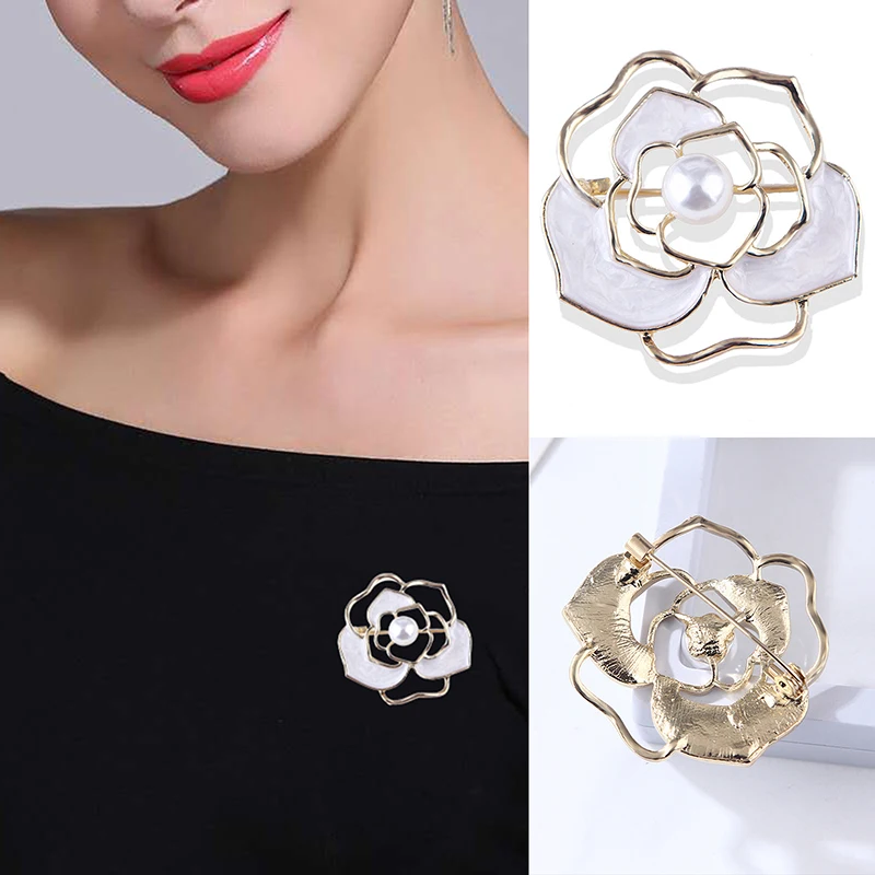 

1Pcs Acrylic Whie Rose Flower Weddings Brooches Women Pearl Flower Casual Office Brooch Pins Gifts