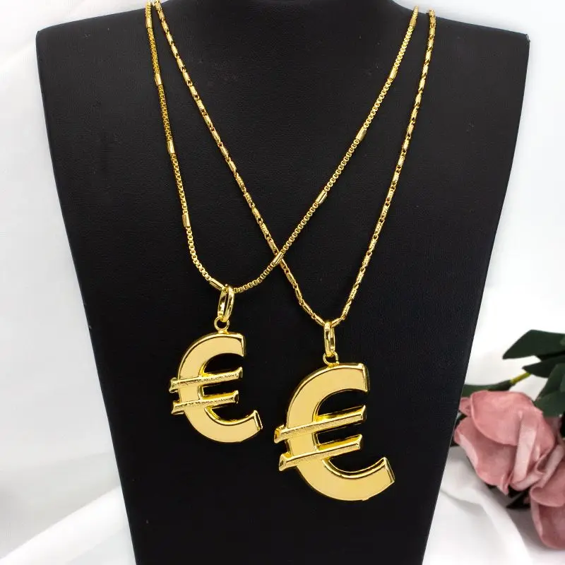 

Ожерелья с подвеской женский европейский узор Африканский костюм модные ювелирные изделия Аксессуары для повседневной носки поддержка оптовая розничная продажа