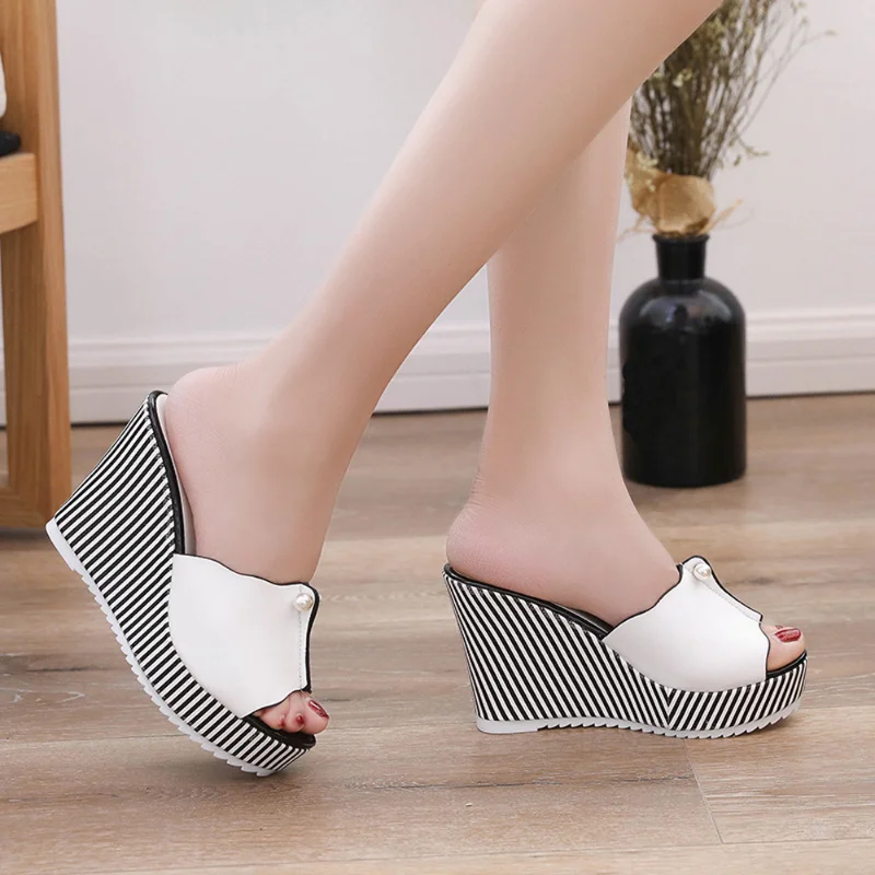 

Summer Wedges Sandals High Heels Beach Slippers Platform Stripe Pearl Sandals Flip Flops Women Shoes Sandalias Mujer Shoes