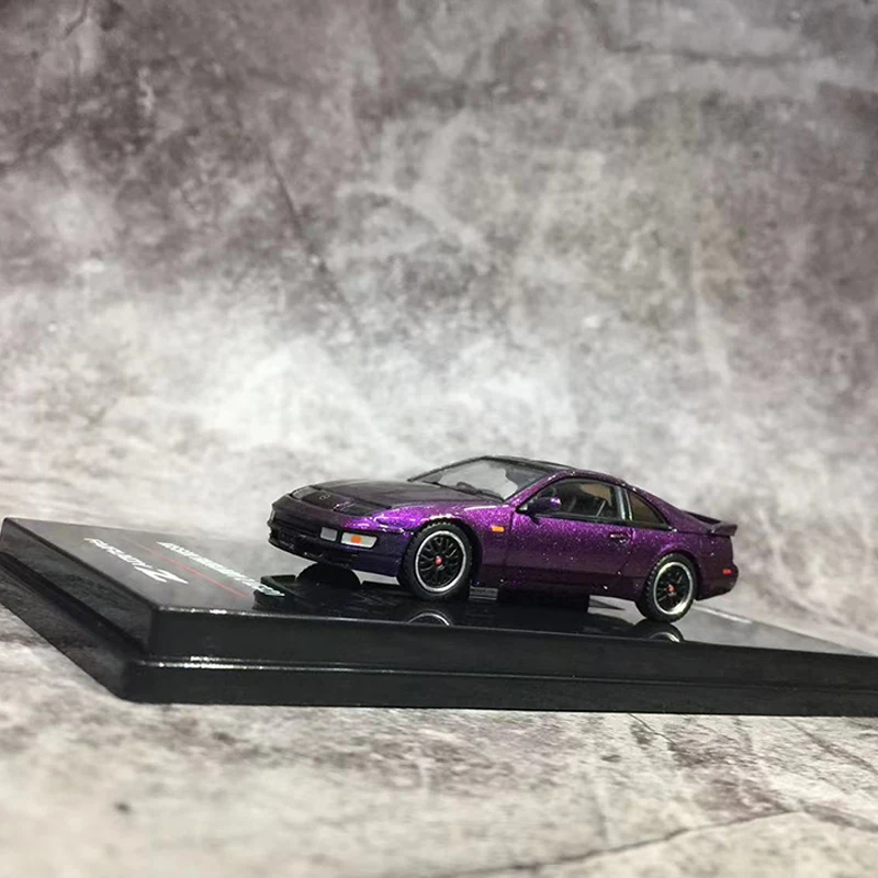 Модель автомобиля INNO 1:64 FAIRLADY Z (Z32) литье под давлением из сплава темно-фиолетовый