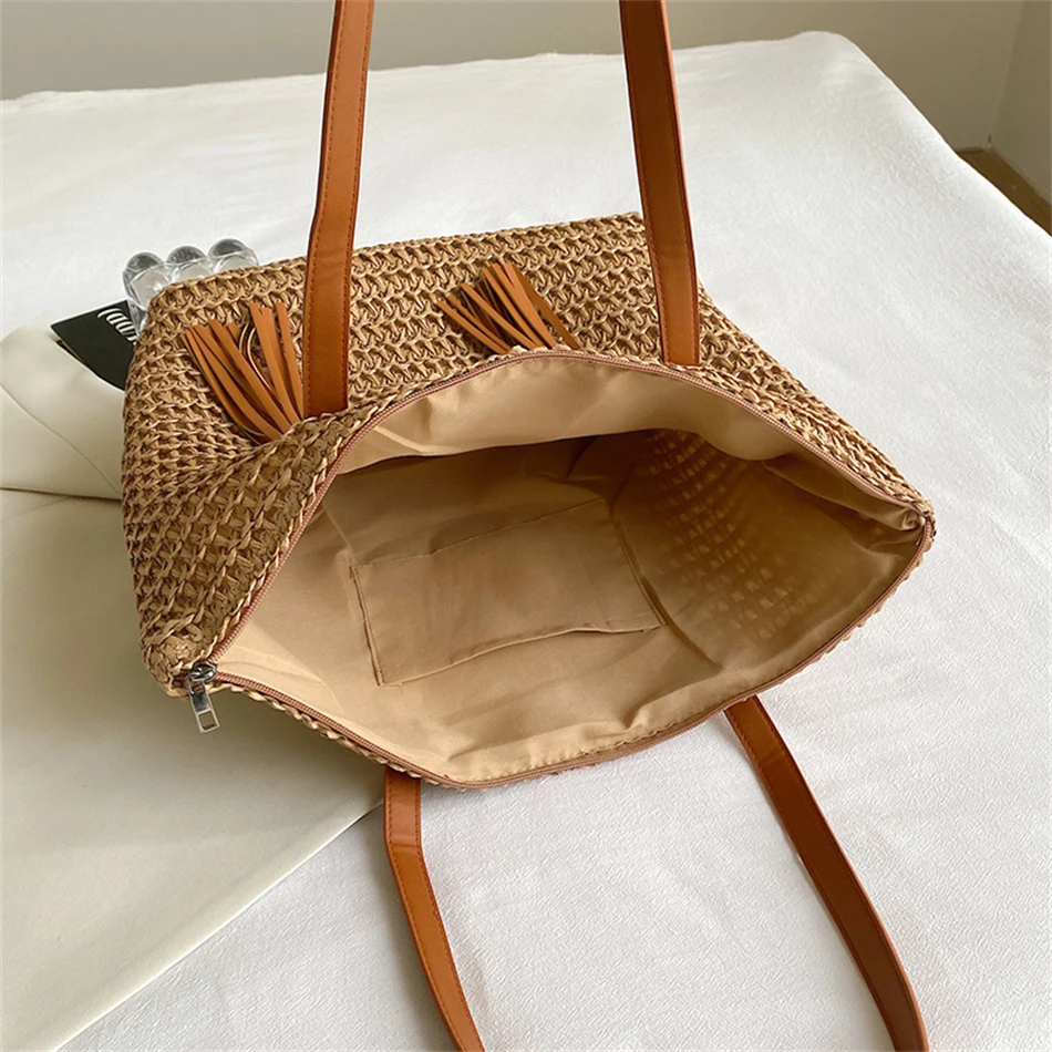Luxury Casual Straw Weave Tassel Tote 2023 Summer Trend Beach Bags Large Capacity Fashion Shopper Shoulder Bag Female Handbags