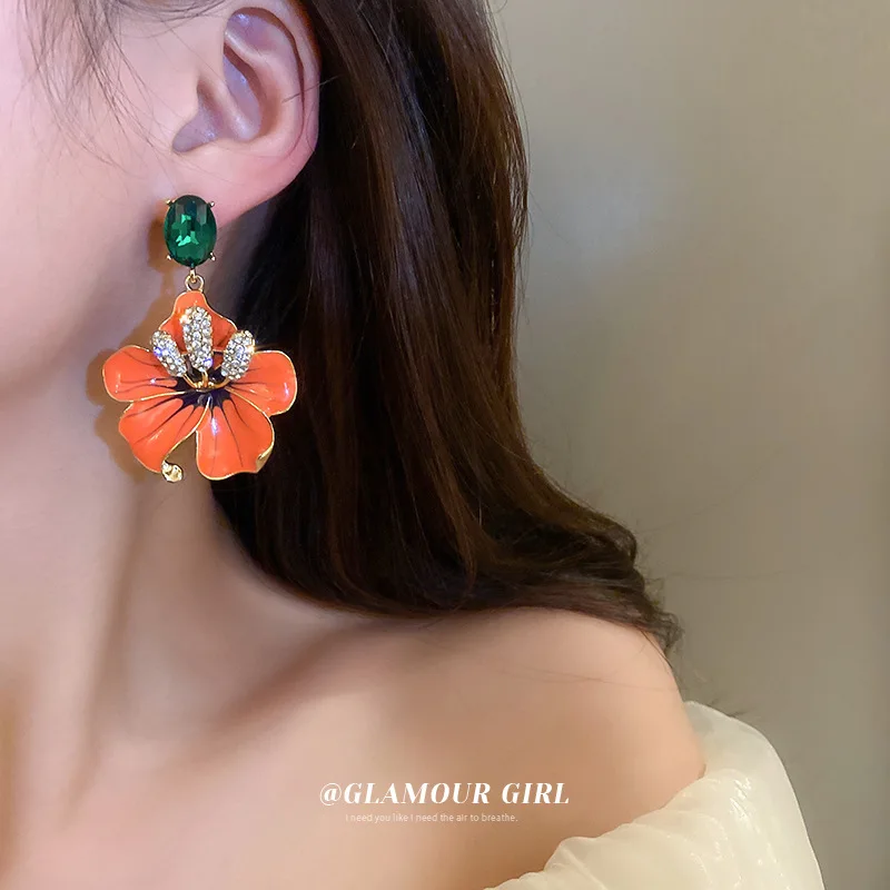 

Fashion Diamond Studded Flowers Ear Stud Cuff Earring Lady Orange Women Jewelry Pendientes Princesas Boucle D'oreille Cristal