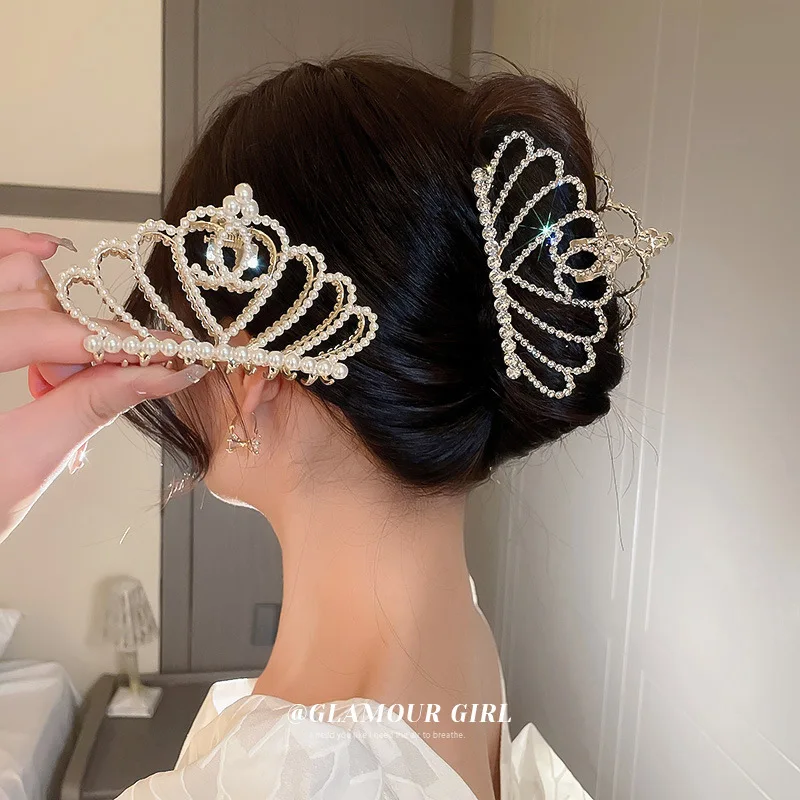

Internet Celebrity New Pearl Crown Hair Clip Back Head Disc Shark Fashion Design Sense Accessories Wholesale