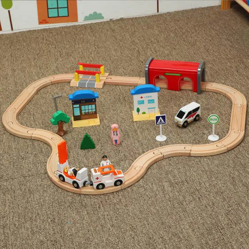 Рисунок 5 - Деревянный трек поезда набор скорой