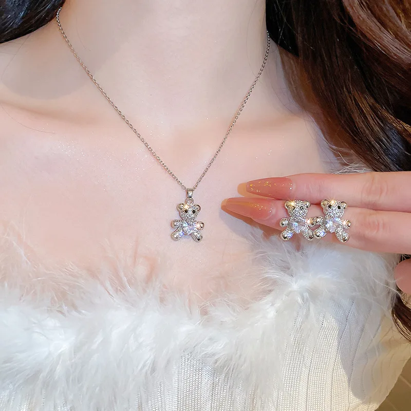 

Korean fashion creative zircon love bear necklace earrings jewelry personality temperament collarbone chain female earrings
