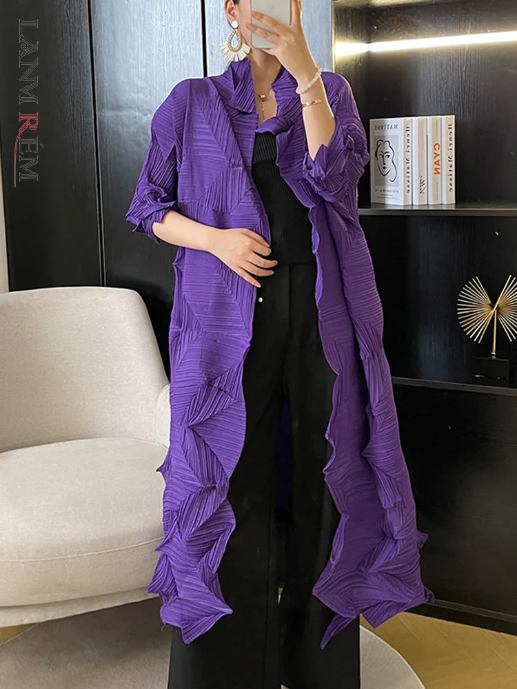 

LANMREM Fold Trench Coat For Women Solid Color Thin High End Pleated Coats With Belt Female Fashion Clothing Autumn New 32A110