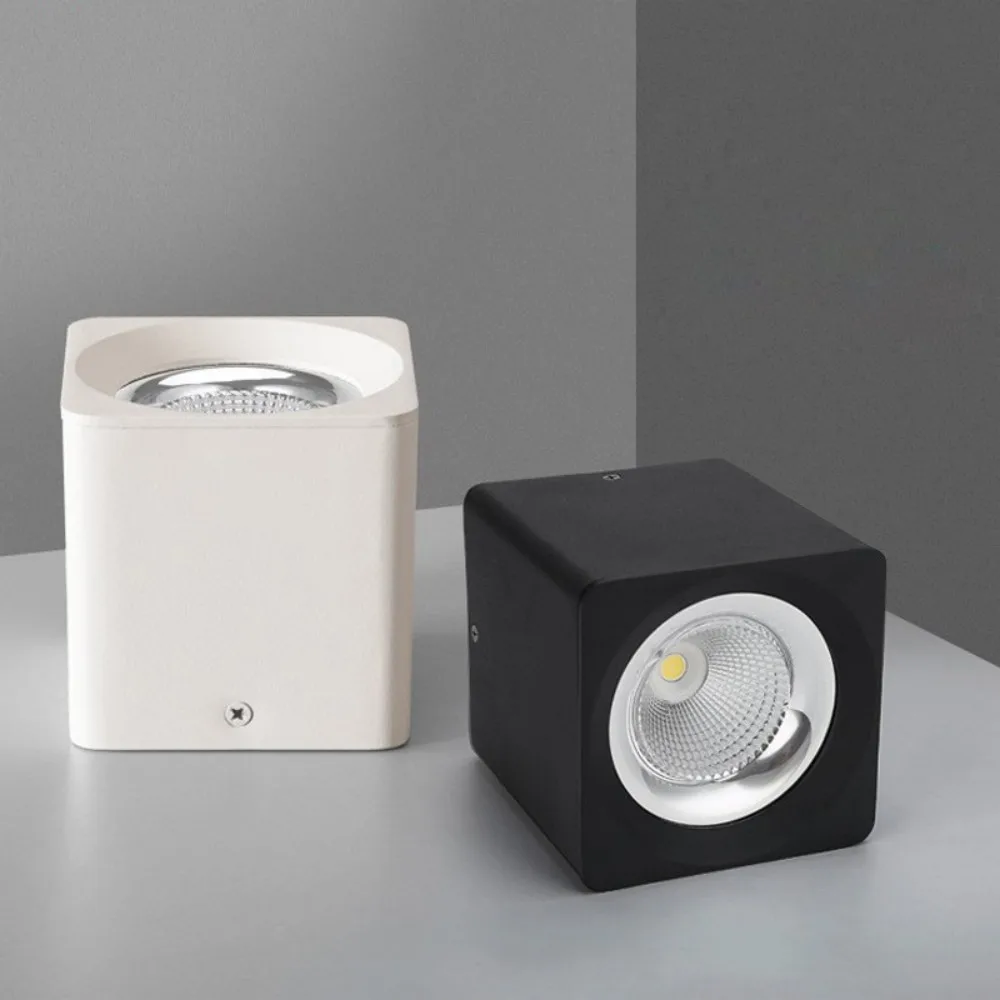 Квадратная фотовспышка с яркостью 7 Вт