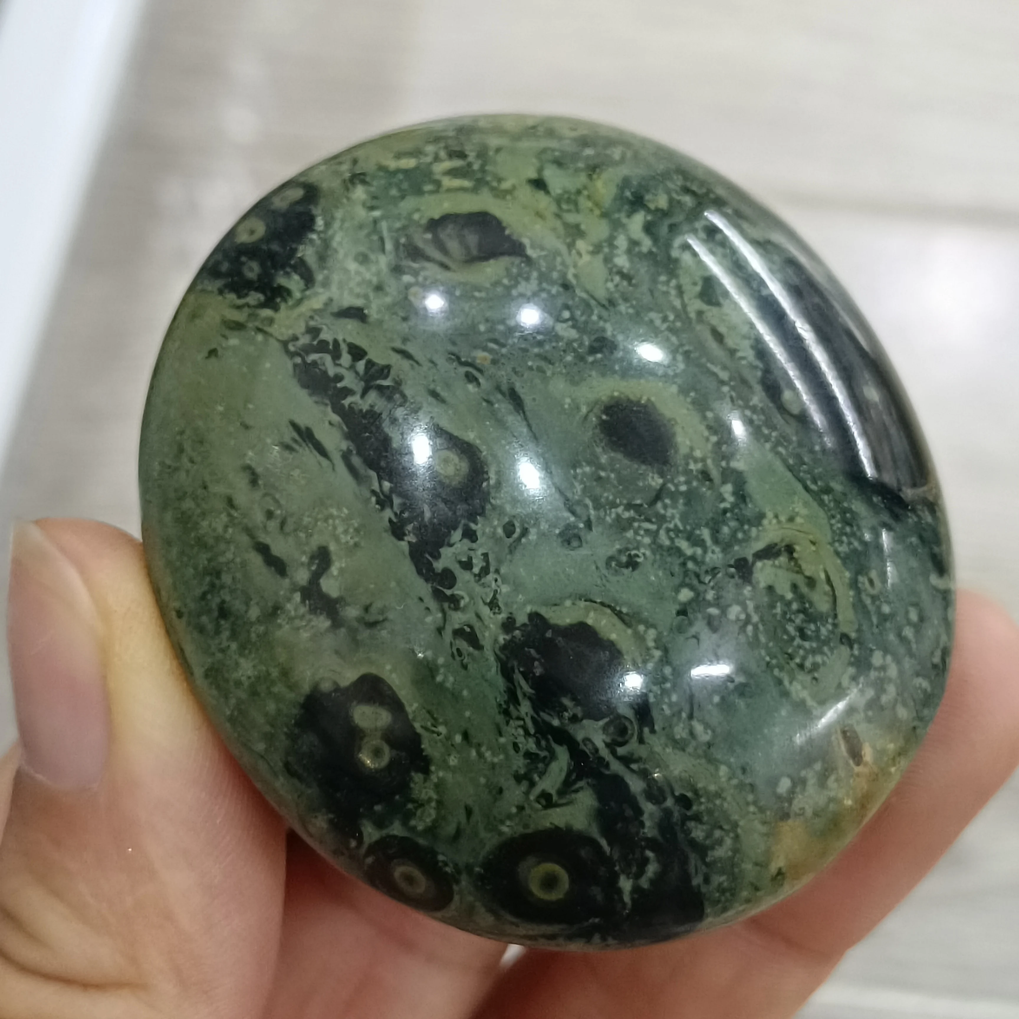 

Natural Peacock's Eye Stone Polished Hand Play Crystal Energy Ore Home Diy Pendant Decorative Gift