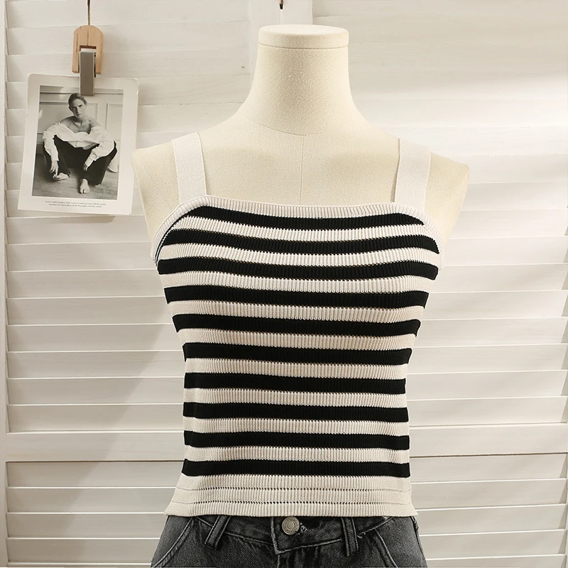 

Майка женская летняя в полоску, эластичная хлопковая Смешанная жилетка с винтовой нитью, топ на бретелях, майка с широкими лямками, без нагр...