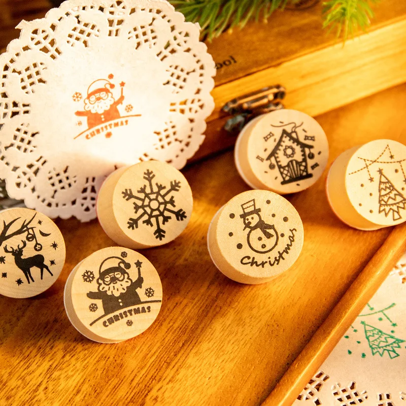 

6pcs Christmas Wood Rubber Stamps Santa Claus Deer Snowman Craft Round Wooden Stamp for DIY Scrapbooking Xmas Party Decoration