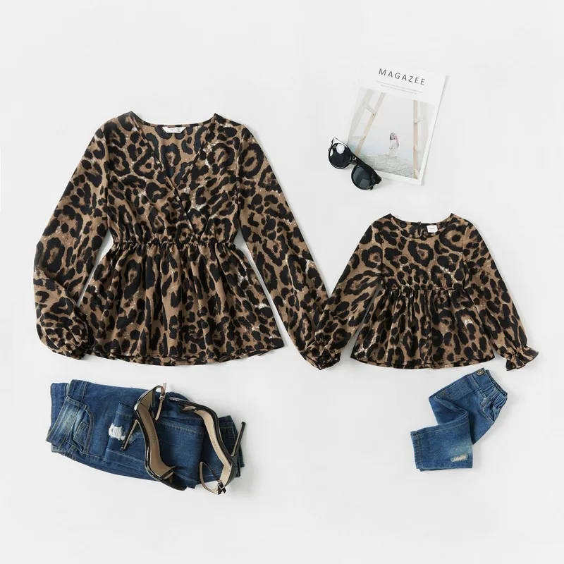 

Fashion Family Matching Shirt Mommy and Me Clothes Sexy Leopard Mothe and Daughter Tops Blouse Long Sleeve T Shirt Family Look